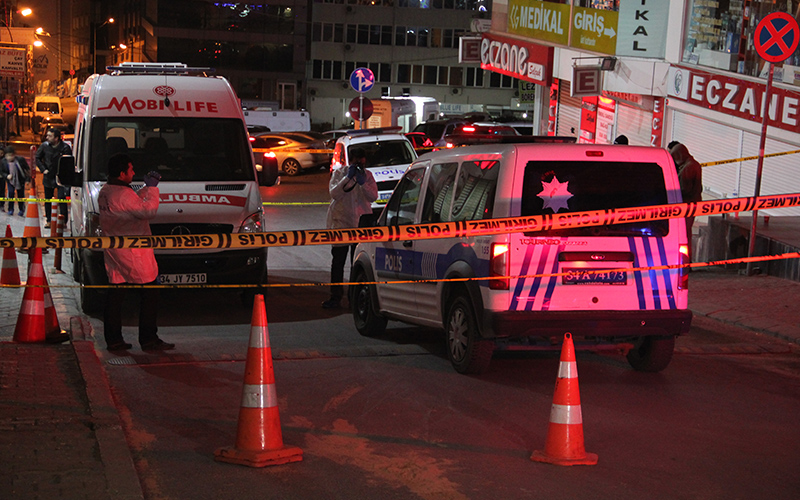 İstanbulda polise ikinci silahlı saldırı İstanbulda polise ikinci silahlı saldırı